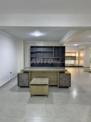 🔥 مكتب احترافي عصري - 2