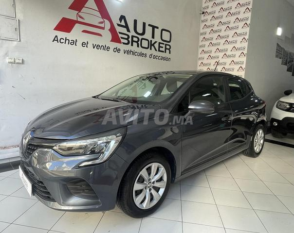 Clio5 Manuelle Diesel 2022 à Casablanca