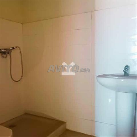 182361-بيع شقة بالدار البيضاء مولاي رشيد بمساحة 67 - 2