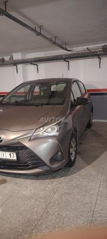 Toyota Yaris essence faible kilométrage 68000