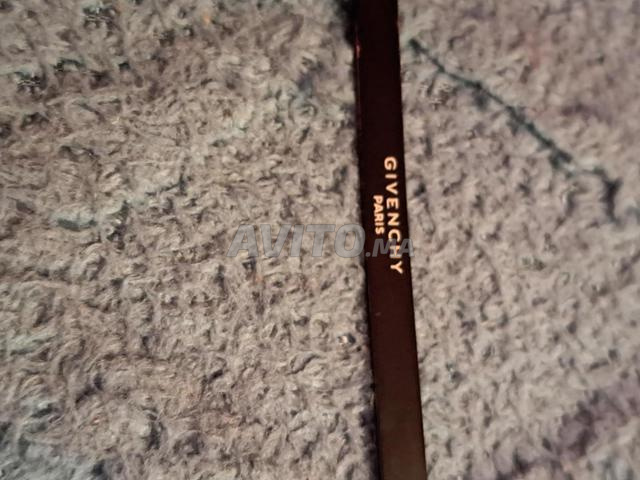 نظارات شمسية جيفنشي أصلية - 2