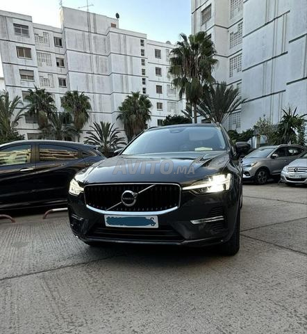 فولفو XC60 ديزل أوتوماتيك 2023 بالدار البيضاء