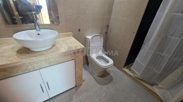 Jolie appartement à louer Agdal - image 5