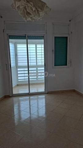 Jolie appartement à louer Agdal - image 3