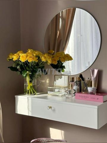 تخفيض 📢📢 طاولة زينة مع مرآة LED - 2