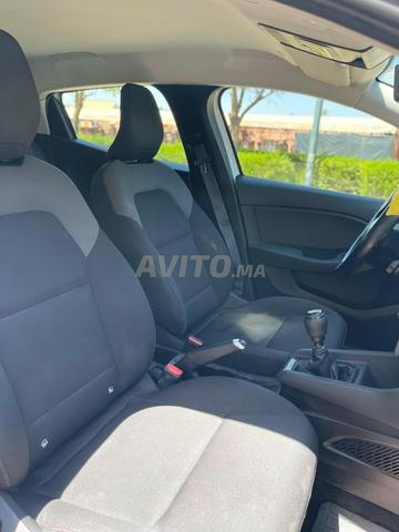 كليو 5 11/ 2022 بحالة ممتازة - 2