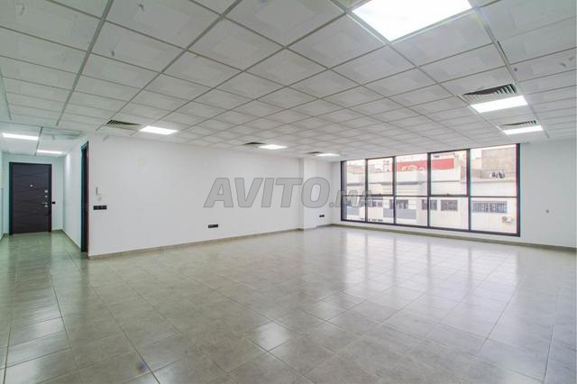 Bureau Neuf 86 m² à Louer - 2