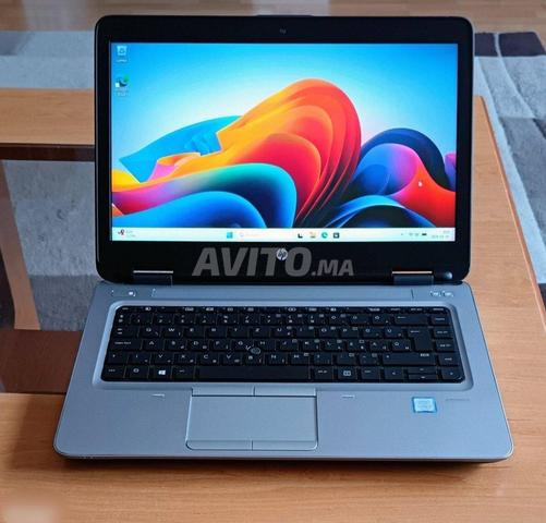 Hp i7 7ème RAM 8 disque 256 SSD batterie 5h port sim