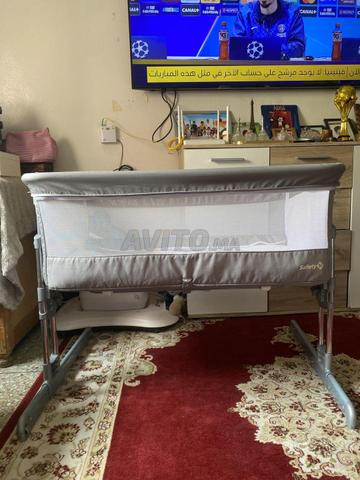 Grand lit, pour bébé importé de l'étranger - 2