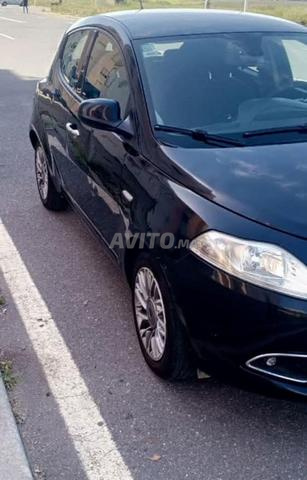 لانشيا يبسيلون - 2