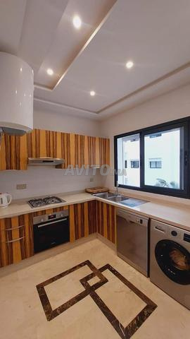 عالي المستوى في نجمة