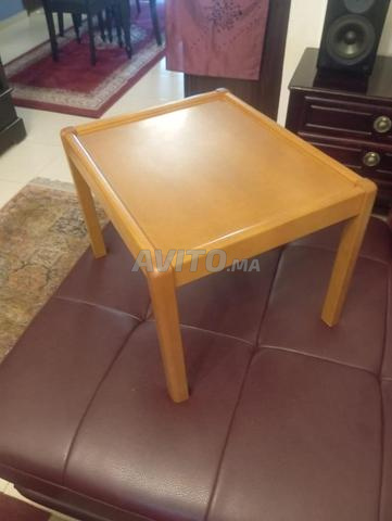 طاولة خشبية صغيرة عالية الجودة