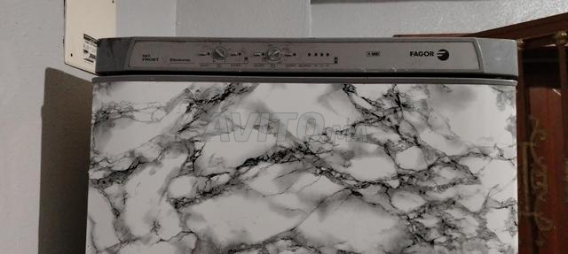 ثلاجة للبيع - 2