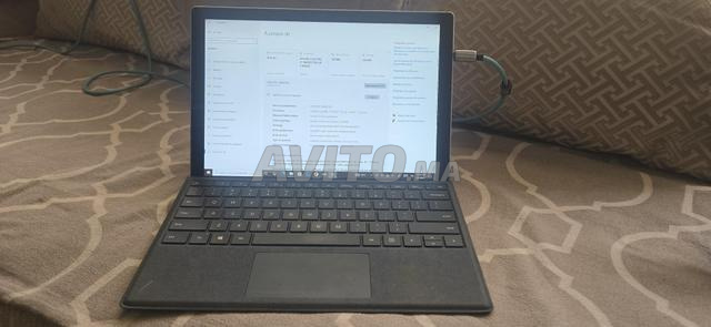 Excellent état Surface 7 Pro i7 16 Go UK - 2