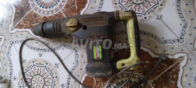 Outils de construction