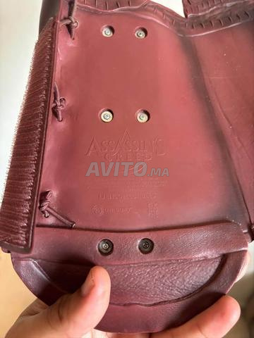 Ubisoft Assassin’s Creed Hidden Blade Cosplay - 2