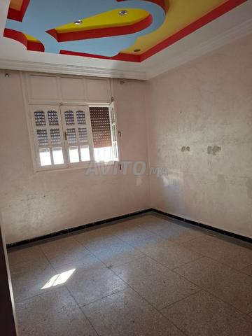 مكتب للكراء بالطابق الأول شوكة 5000 درهم - 2