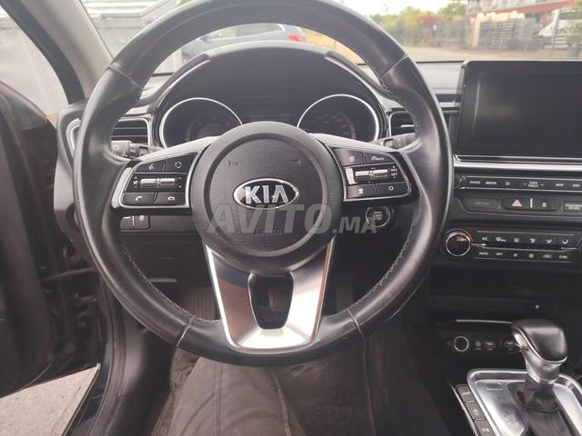 كيا-سيد أوتوماتيك - 2