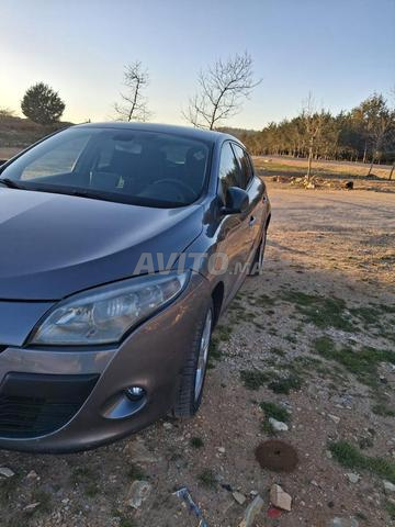 سيارة بحالة جيدة للبيع - 2