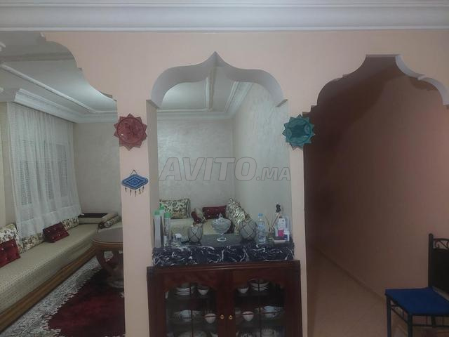 شقة مضيئة بالطابق الثاني للبيع - 2