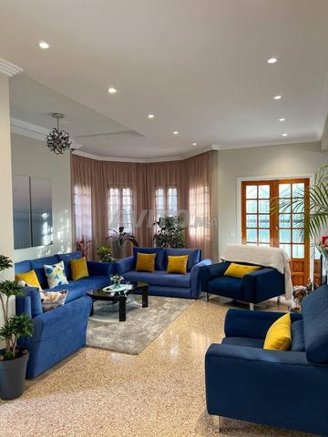 Villa meublée de 560 m² usage habitation ou bureau