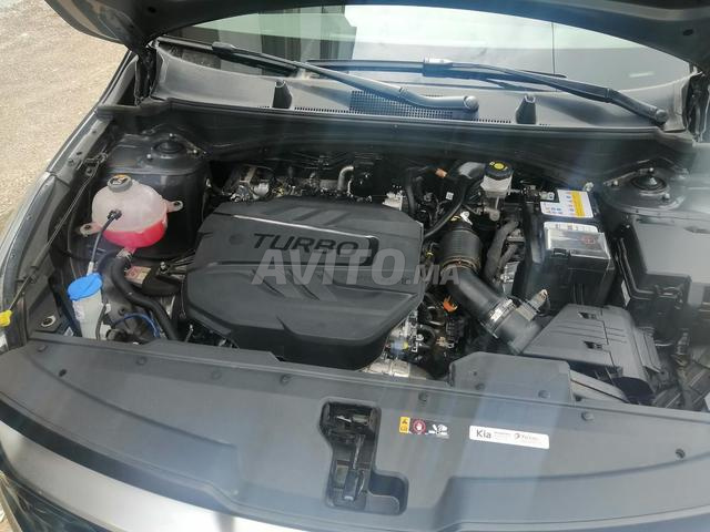 سيارة كيا بحالة جيدة - 2