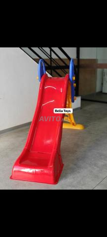 Livraison disponible dans toutes les villes, prix 900 dirhams