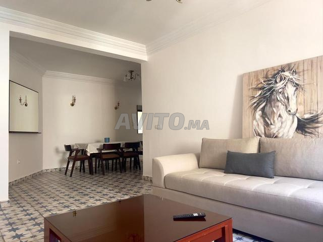Appartement à louer 100 m² à Rabat - 2