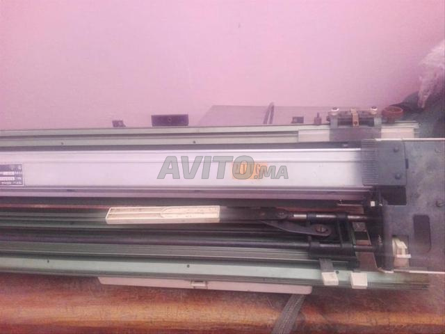 آلة حياكة من ماركة سوبربا - 2