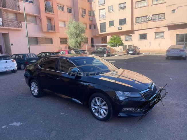 Skoda Superb Diesel Automatique 2024 à Marrakech