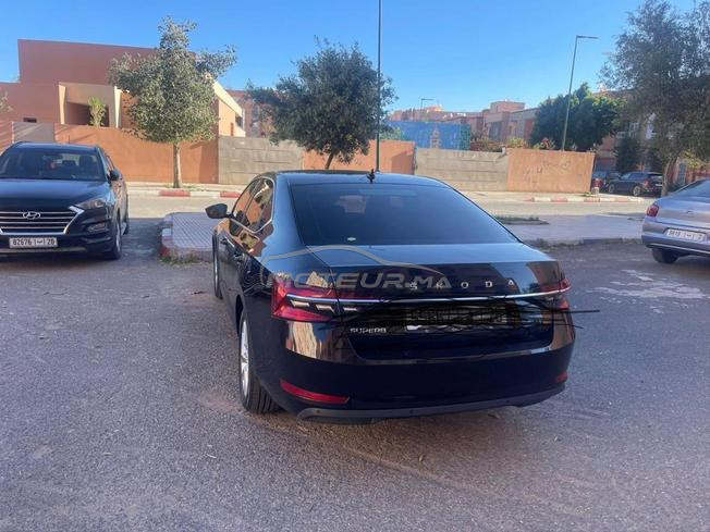 Skoda Superb Diesel Automatique 2024 à Marrakech