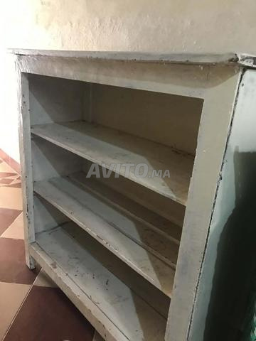 Étagère en bois à trois niveaux – Pratique et décor Vintage - 2