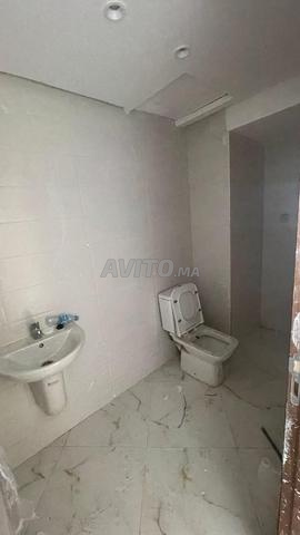 مكتب للإيجار على شارع محمد الخامس الرئيسي - 2