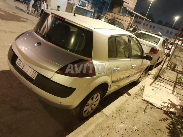 رونو ميجان 2 2005 كاسكيتا