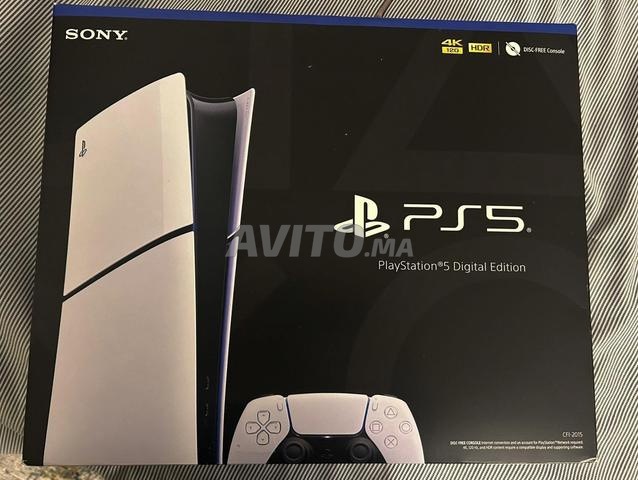 PS5 Slim Digitale 1TB Neuve