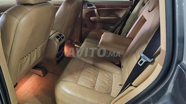 Porsche Cayenne Essence - 2