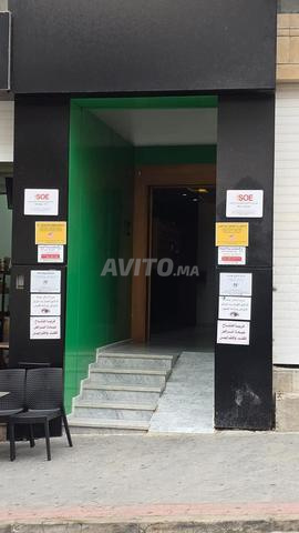 مكتب بمساحة 98 متر مربع للإيجار في تطوان - 2