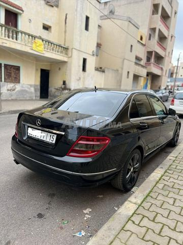 Mercedes-Benz 220 Diesel Automatique 2007 à Temara