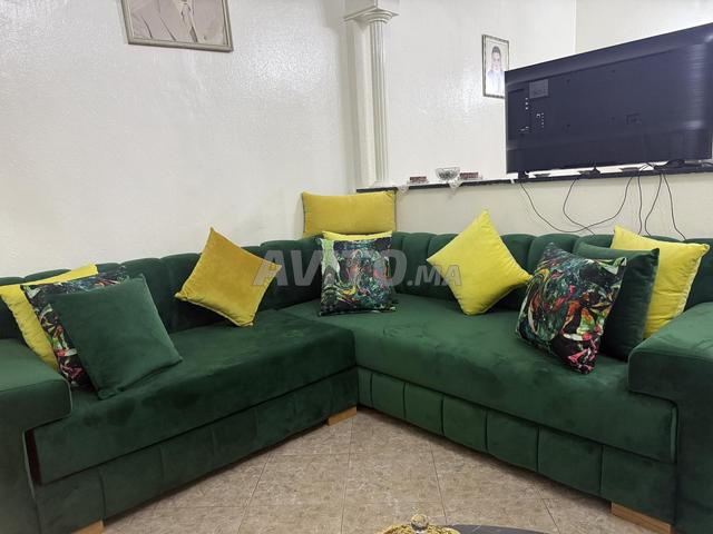 Canapé d'angle moderne en velours vert - 2