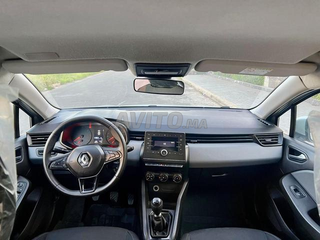 Clio 5 État neuf 1er main - 2