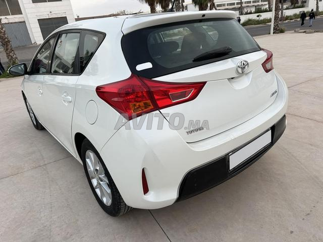 تويوتا أوريس ديزل يدوية 2014 في أغادير