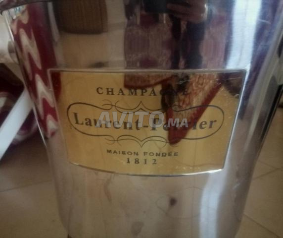 دلو شمبانيا لوران بيريي كبير - 2