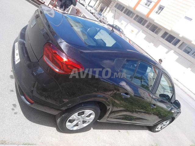 سيارة بحالة جيدة جداً - 2