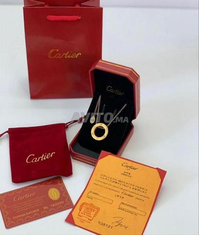 سلسلة نسائية CTR من الفولاذ المقاوم للصدأ مع ياقوت