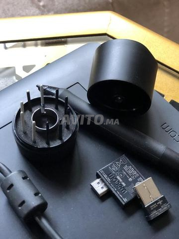 Tablette graphique Wacom Intuos Pro Small - 2