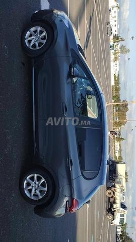 سيارة بحالة جيدة ونظيفة ممتازة للبيع - 2