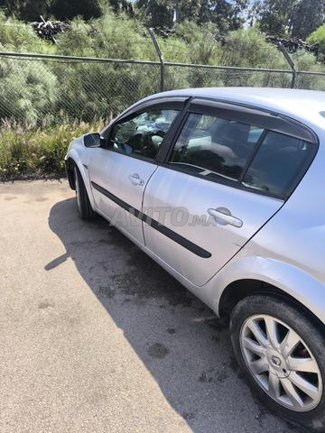 سيارة للبيع