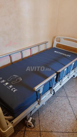 Lit médical électrique bonne occasion - 2