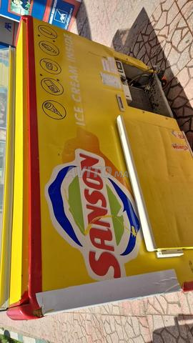 مجمد إعلاني لآيس كريم - 2