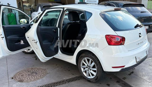 Seat Ibiza Diesel Manuelle 2016 à Casablanca
